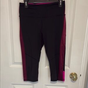 Victoria’s Secret leggings